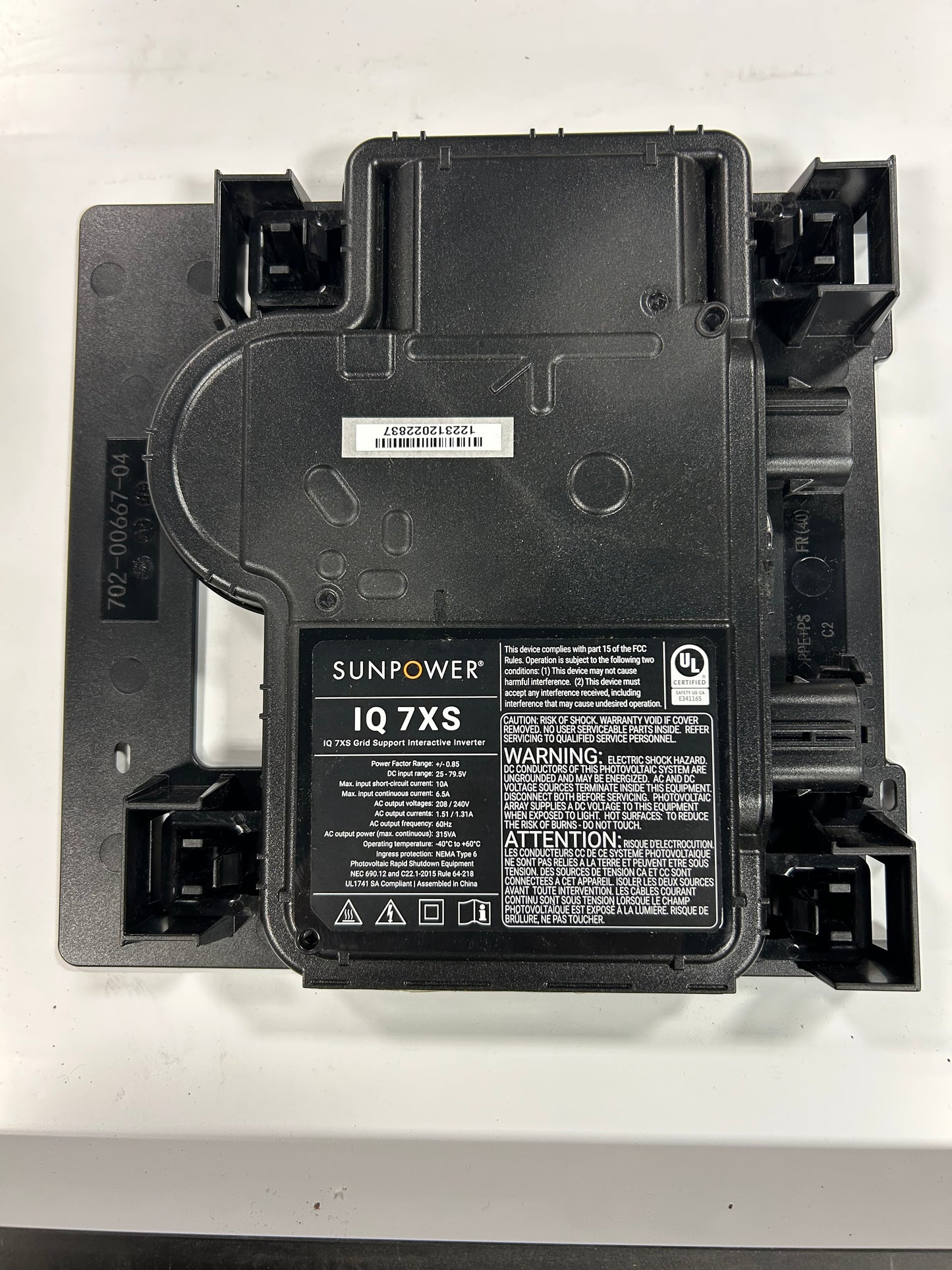 Enphase IQ7XS-96-ACM-US-NM Sunpower IQ 7XS Microinverter With Mount BRAND NEW