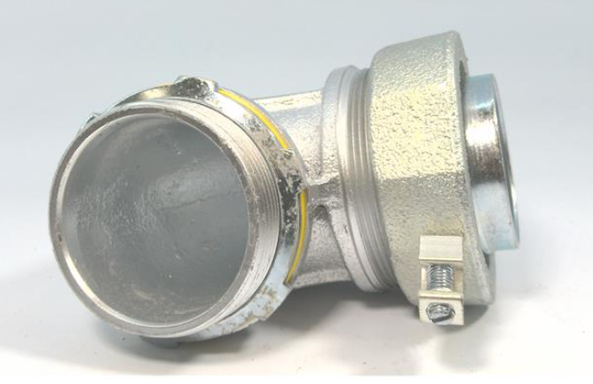 EATON LT20090 - 2" 90°ANGLE MALE CONN WITHOUT INSULATED THROAT BUSHING