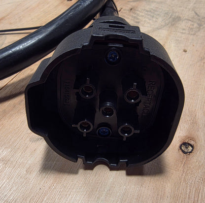 Sunpower Helix AC connector, Inner